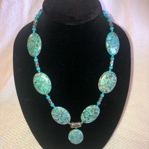 Large blue stone necklace